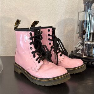 Dr Martens pink little girl sz 1